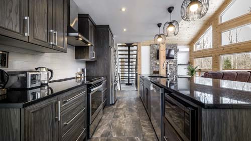 blue pine holiday stay cleaning airBNB kitchen